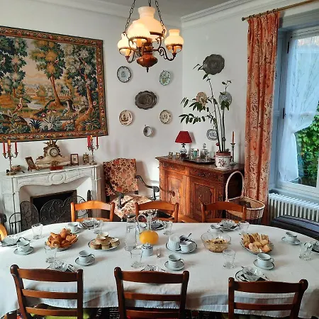 Les Cedres Montaigu-Vendee