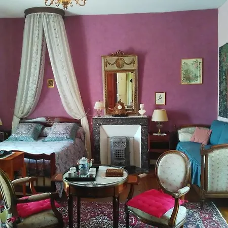 Les Cèdres 3* Montaigu-Vendee