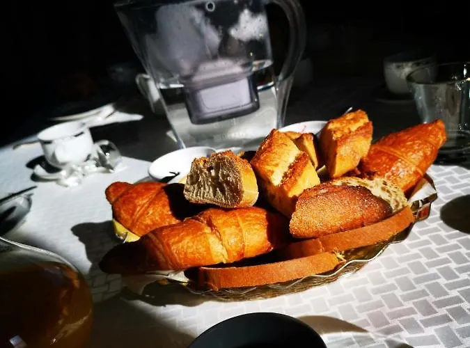 Bed and breakfast Les Cedres 3*