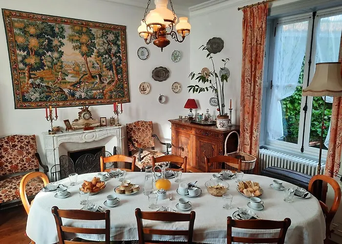 Les Cedres Montaigu-Vendee